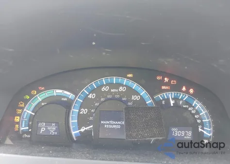 2014 Toyota Camry Hybrid Xle z USA, uszkodzony, nr VIN 4T1BD1FK6EU100238